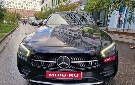 Mercedes-Benz E-Класс, 2021 год, 4 890 000 рублей, 1 фотография