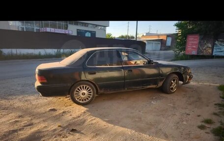 Toyota Camry V30, 1992 год, 110 000 рублей, 2 фотография