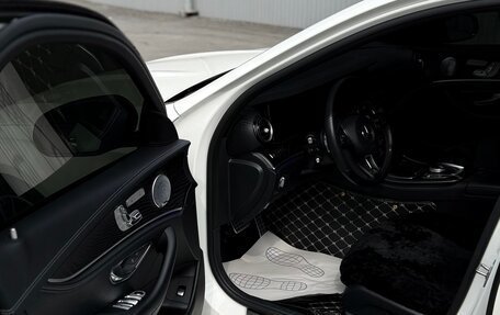 Mercedes-Benz E-Класс, 2016 год, 4 200 000 рублей, 7 фотография