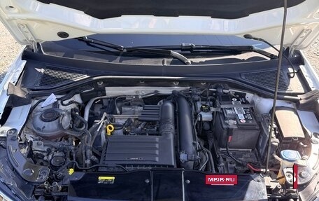 Volkswagen T-Roc I, 2021 год, 2 150 000 рублей, 26 фотография