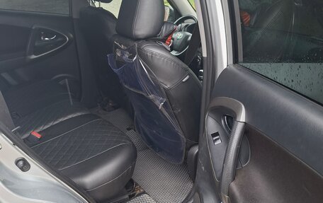 Toyota RAV4, 2010 год, 1 095 000 рублей, 20 фотография