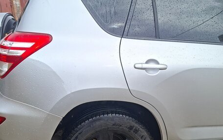 Toyota RAV4, 2010 год, 1 095 000 рублей, 22 фотография