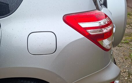 Toyota RAV4, 2010 год, 1 095 000 рублей, 26 фотография