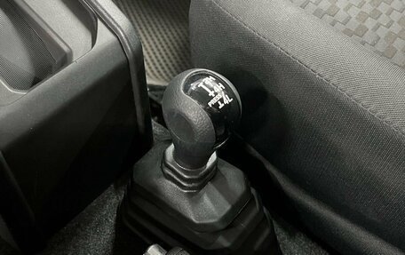 Suzuki Jimny, 2024 год, 3 499 900 рублей, 13 фотография