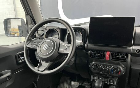 Suzuki Jimny, 2024 год, 3 499 900 рублей, 9 фотография