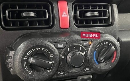 Suzuki Jimny, 2024 год, 3 499 900 рублей, 11 фотография