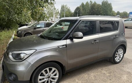 KIA Soul II рестайлинг, 2017 год, 1 300 000 рублей, 4 фотография