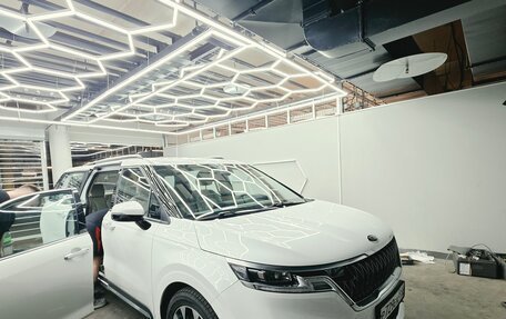 KIA Carnival, 2021 год, 3 790 000 рублей, 2 фотография