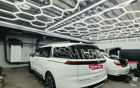 KIA Carnival, 2021 год, 3 790 000 рублей, 3 фотография