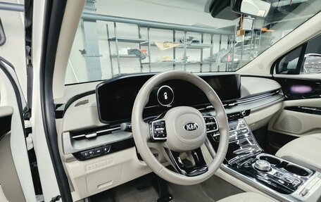 KIA Carnival, 2021 год, 3 790 000 рублей, 9 фотография
