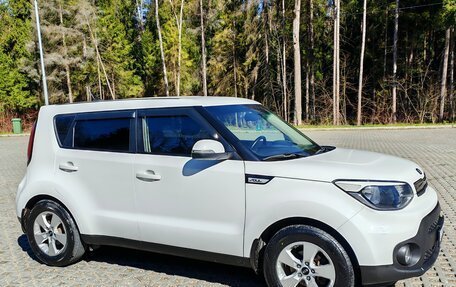 KIA Soul II рестайлинг, 2019 год, 1 650 000 рублей, 3 фотография