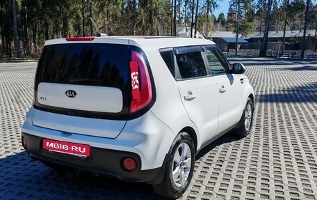 KIA Soul II рестайлинг, 2019 год, 1 650 000 рублей, 9 фотография