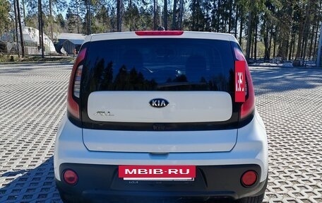 KIA Soul II рестайлинг, 2019 год, 1 650 000 рублей, 10 фотография