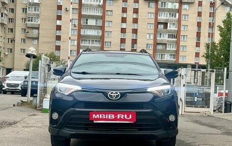 Toyota RAV4, 2019 год, 2 799 000 рублей, 2 фотография