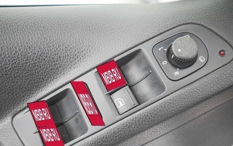 Volkswagen Tiguan I, 2010 год, 1 099 000 рублей, 23 фотография