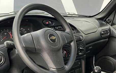 Chevrolet Niva I рестайлинг, 2016 год, 799 900 рублей, 7 фотография