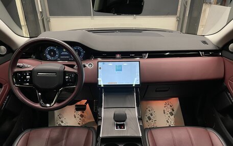 Land Rover Range Rover Evoque II, 2024 год, 5 600 000 рублей, 18 фотография