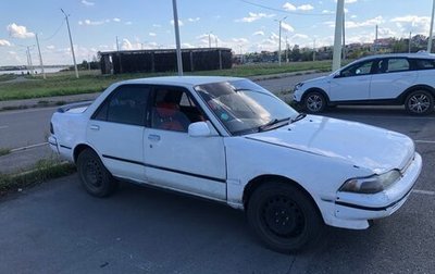 Toyota Carina, 1990 год, 180 000 рублей, 1 фотография