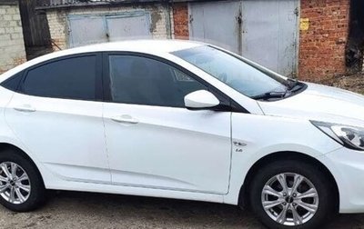 Hyundai Solaris II рестайлинг, 2014 год, 895 000 рублей, 1 фотография