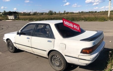 Toyota Carina, 1990 год, 180 000 рублей, 4 фотография