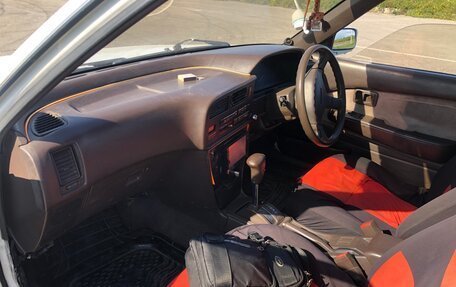 Toyota Carina, 1990 год, 180 000 рублей, 10 фотография