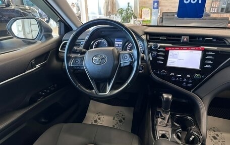 Toyota Camry, 2018 год, 2 679 000 рублей, 13 фотография