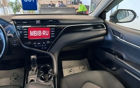 Toyota Camry, 2018 год, 2 679 000 рублей, 14 фотография