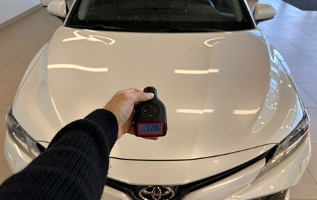 Toyota Camry, 2018 год, 2 679 000 рублей, 29 фотография