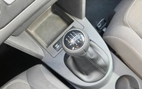 Volkswagen Touran III, 2007 год, 520 000 рублей, 28 фотография