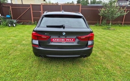 BMW 5 серия, 2019 год, 3 090 000 рублей, 4 фотография