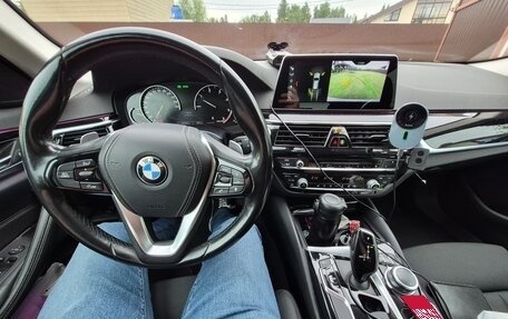 BMW 5 серия, 2019 год, 3 090 000 рублей, 19 фотография