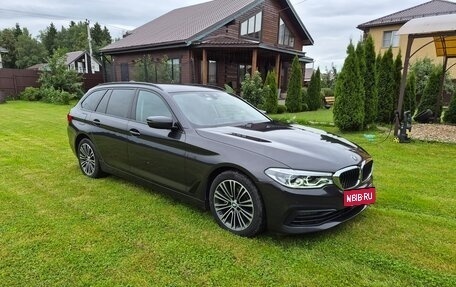 BMW 5 серия, 2019 год, 3 090 000 рублей, 7 фотография