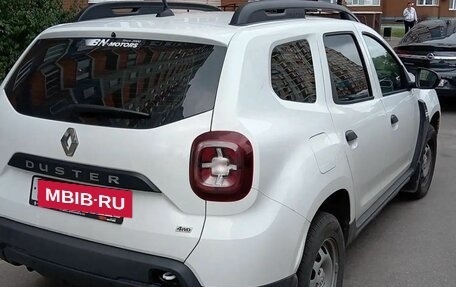 Renault Duster, 2021 год, 2 050 000 рублей, 3 фотография