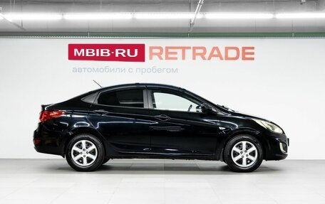 Hyundai Solaris II рестайлинг, 2011 год, 690 000 рублей, 5 фотография