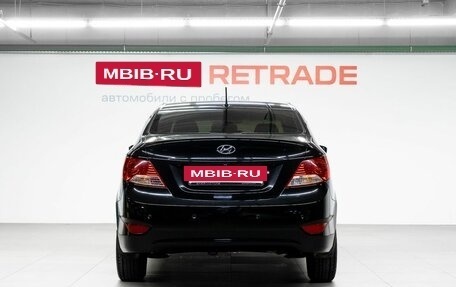 Hyundai Solaris II рестайлинг, 2011 год, 690 000 рублей, 7 фотография