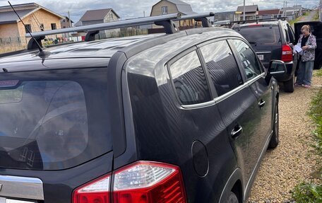 Chevrolet Orlando I, 2011 год, 550 000 рублей, 2 фотография