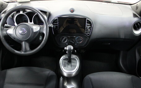 Nissan Juke II, 2013 год, 996 000 рублей, 9 фотография