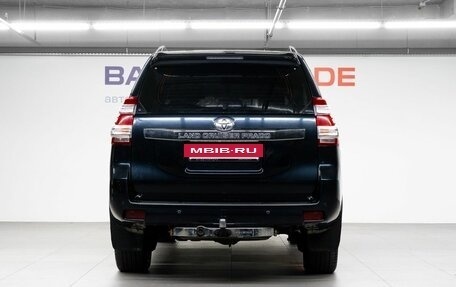 Toyota Land Cruiser Prado 150 рестайлинг 2, 2014 год, 2 990 000 рублей, 7 фотография