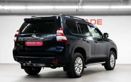 Toyota Land Cruiser Prado 150 рестайлинг 2, 2014 год, 2 990 000 рублей, 6 фотография
