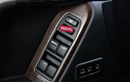 Toyota Land Cruiser Prado 150 рестайлинг 2, 2014 год, 2 990 000 рублей, 15 фотография
