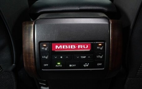 Toyota Land Cruiser Prado 150 рестайлинг 2, 2014 год, 2 990 000 рублей, 19 фотография