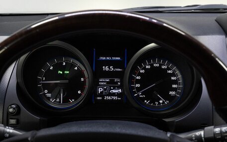 Toyota Land Cruiser Prado 150 рестайлинг 2, 2014 год, 2 990 000 рублей, 27 фотография