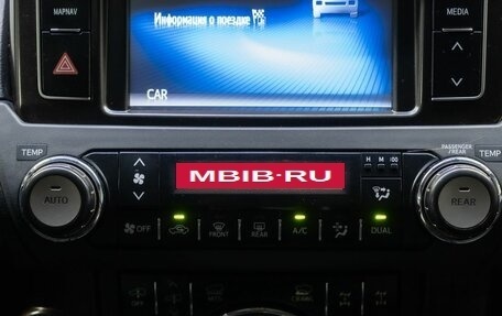 Toyota Land Cruiser Prado 150 рестайлинг 2, 2014 год, 2 990 000 рублей, 25 фотография