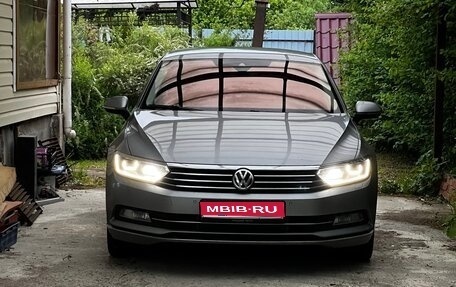 Volkswagen Passat B8 рестайлинг, 2018 год, 1 800 000 рублей, 1 фотография