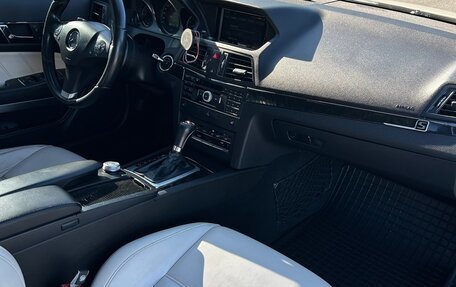 Mercedes-Benz E-Класс, 2011 год, 1 310 000 рублей, 11 фотография