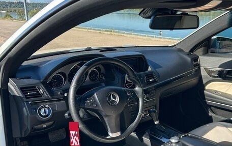 Mercedes-Benz E-Класс, 2011 год, 1 310 000 рублей, 19 фотография