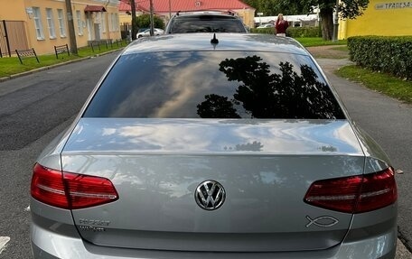 Volkswagen Passat B8 рестайлинг, 2018 год, 1 800 000 рублей, 7 фотография