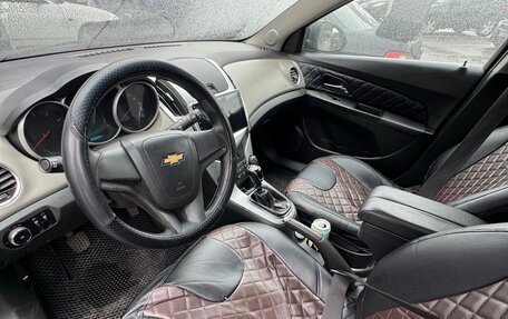 Chevrolet Cruze II, 2013 год, 450 000 рублей, 2 фотография
