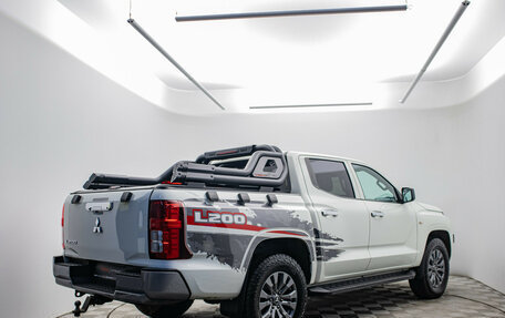 Mitsubishi L200, 2024 год, 4 470 000 рублей, 4 фотография