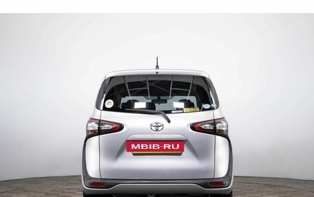 Toyota Sienta II, 2016 год, 1 449 000 рублей, 5 фотография